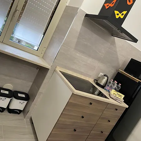 Ca12 Apartman *
